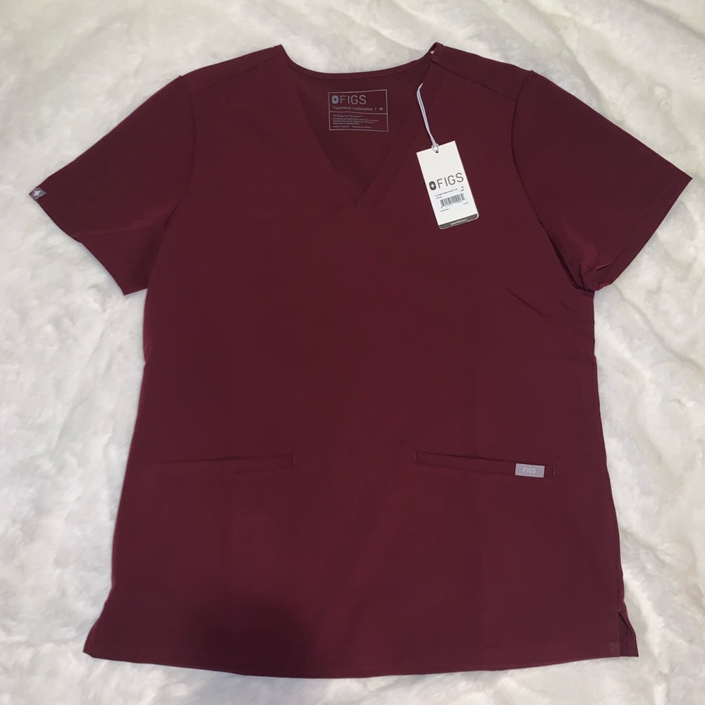 FIGS Casma Three-Pocket Scrub Top